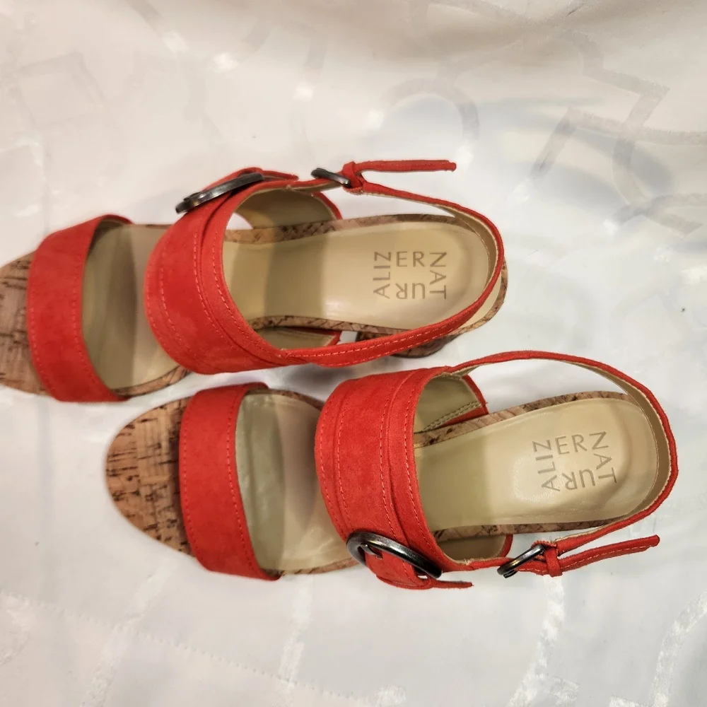Naturalizer pre owned